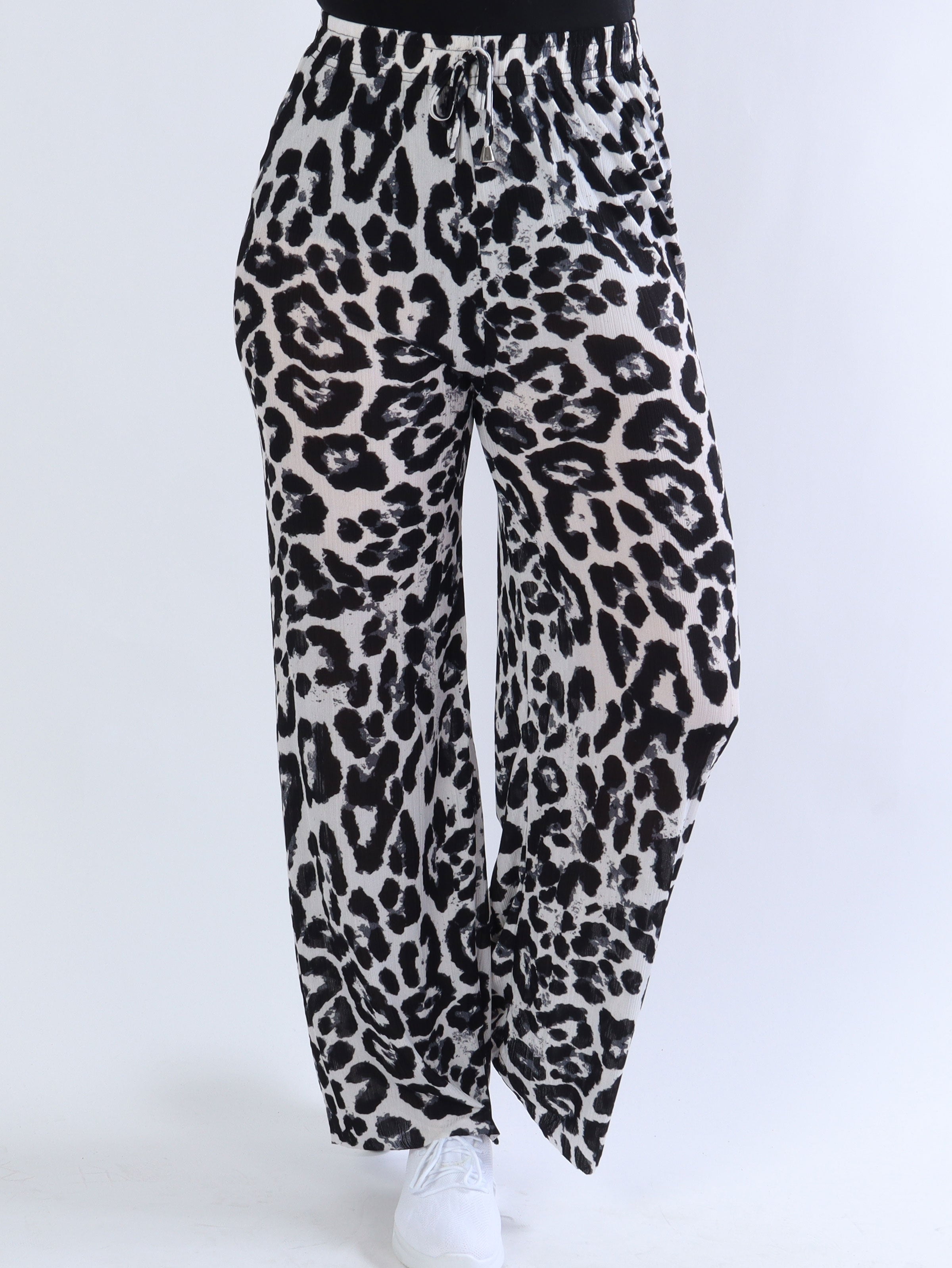 Pianora - Långa byxor i leopardmönster